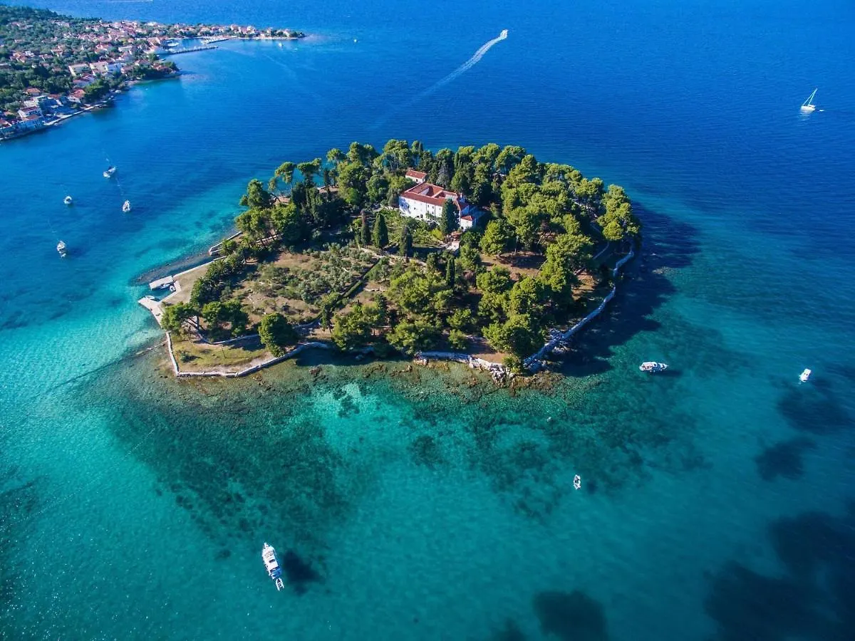 Apartments Dalmatia In Preko, Island Ugljan, With Swimmingpool