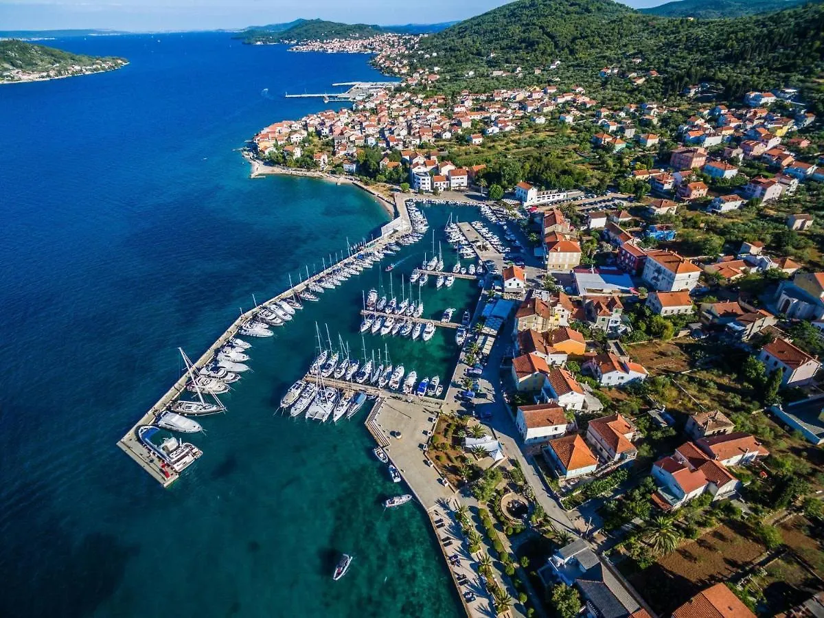 Apartments Dalmatia In Preko, Island Ugljan, With Swimmingpool Croatia