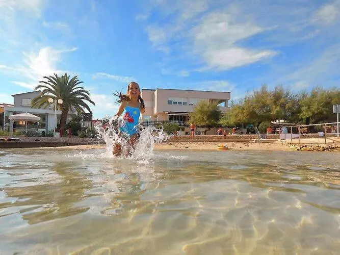 Apartments Dalmatia In Preko, Island Ugljan, With Swimmingpool Croatia