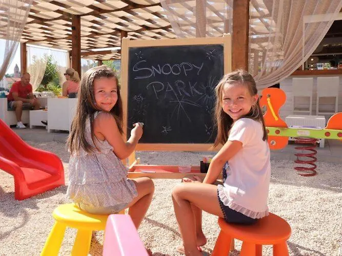 Apartments Dalmatia In Preko, Island Ugljan, With Swimmingpool  Preko